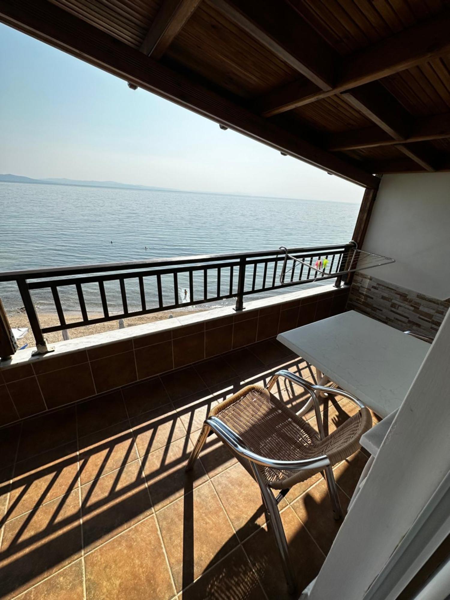 Rooms Elena Nea Poteidaia Luaran gambar