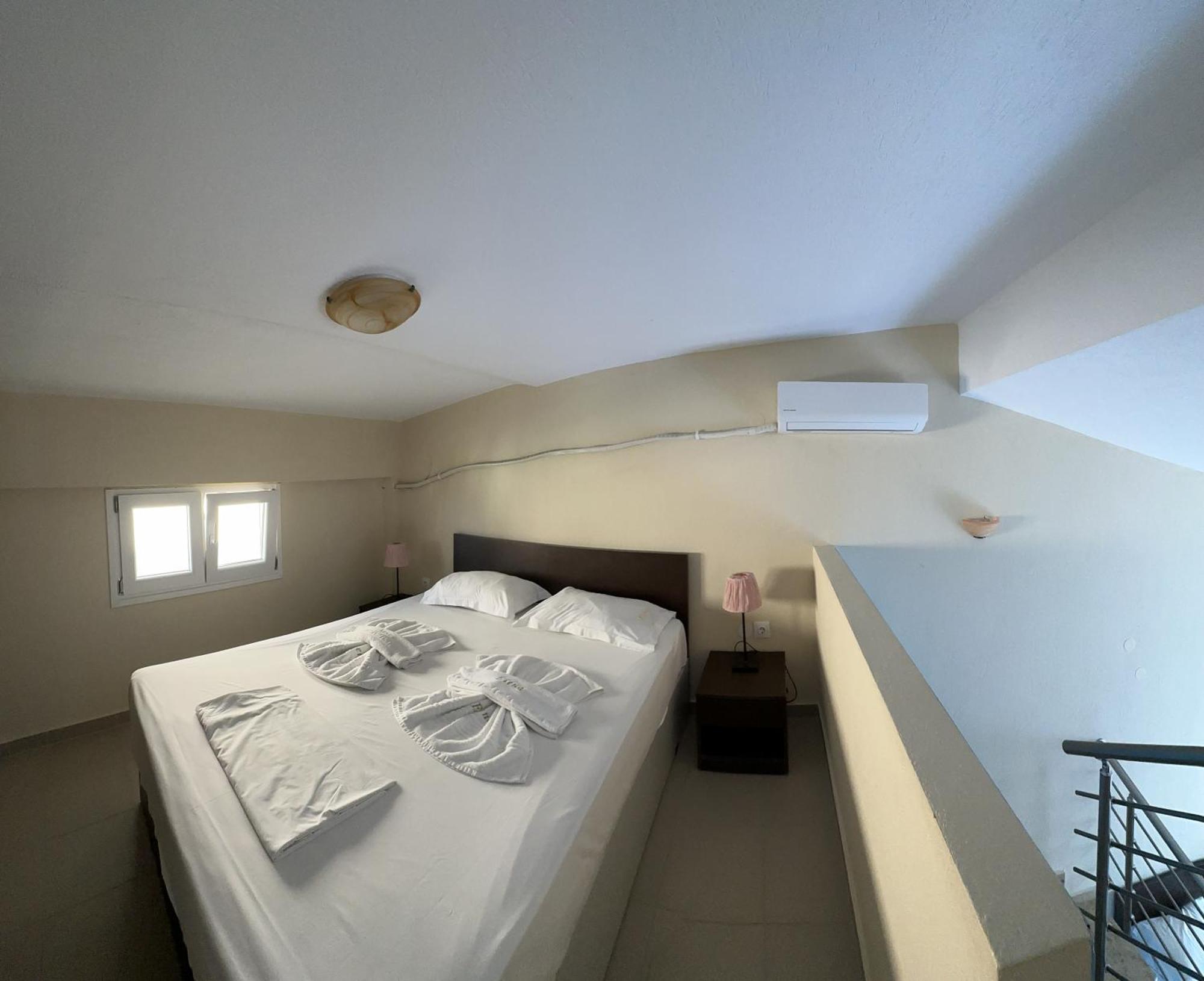 Rooms Elena Nea Poteidaia Luaran gambar